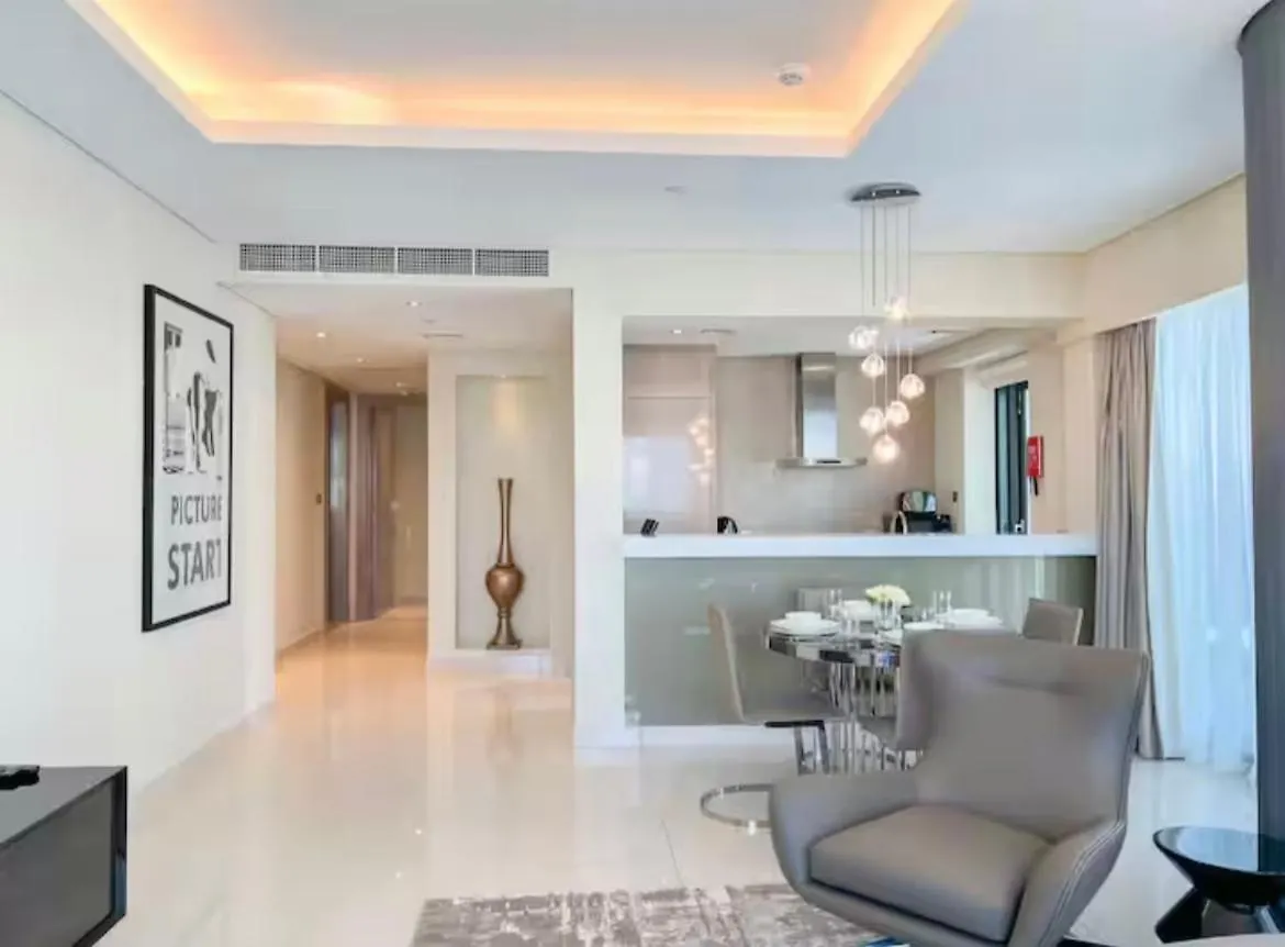 Luxury 2 Bedroom Apartment In Downtown location